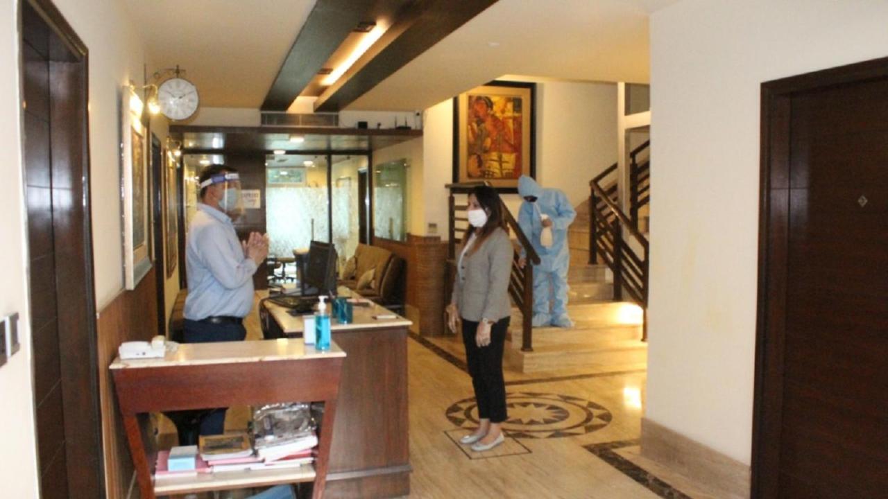 Royal Residence Iffco Chowk Gurgaon Bagian luar foto