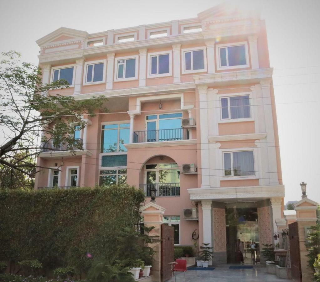 Royal Residence Iffco Chowk Gurgaon Bagian luar foto