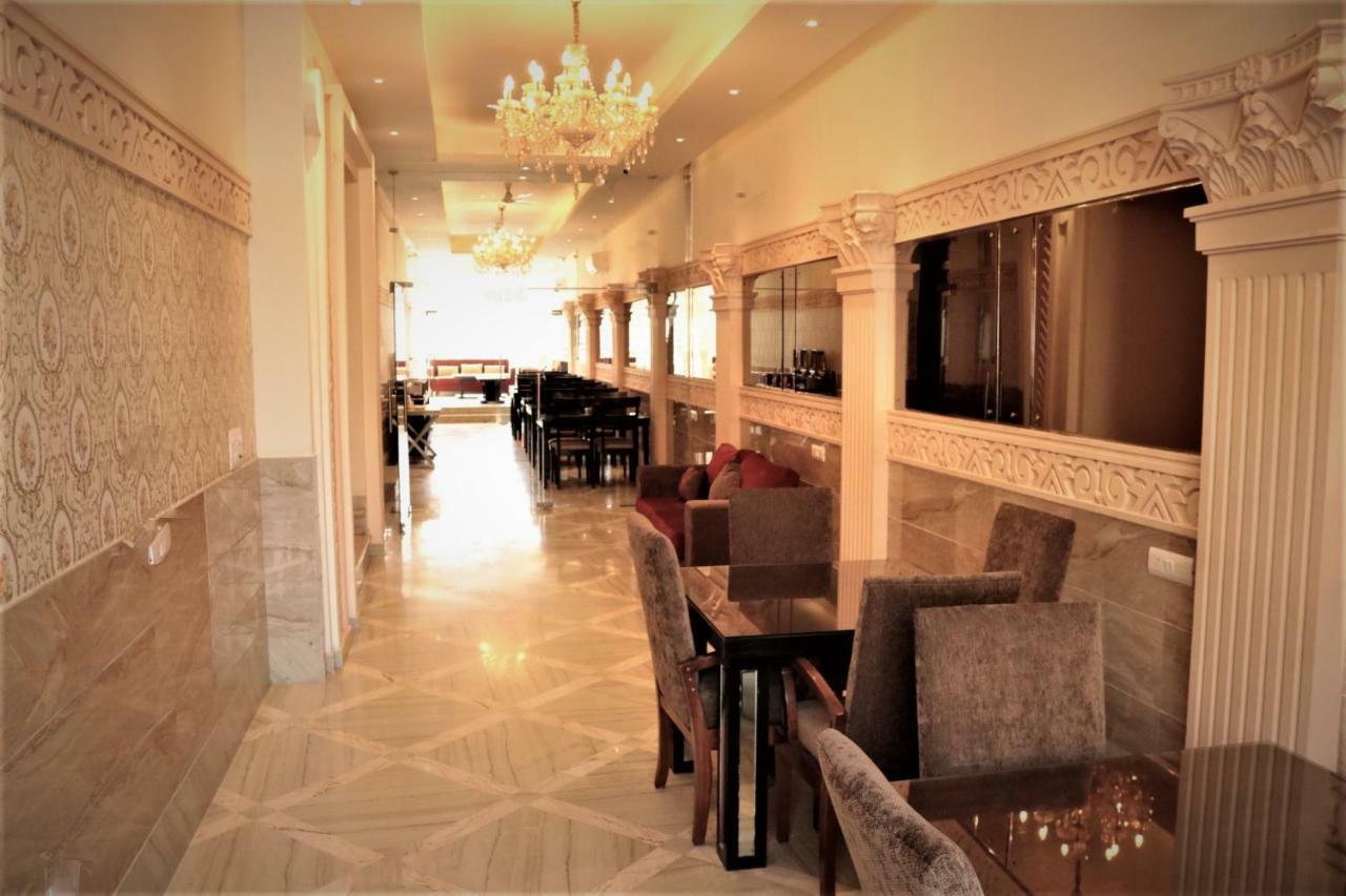 Royal Residence Iffco Chowk Gurgaon Bagian luar foto