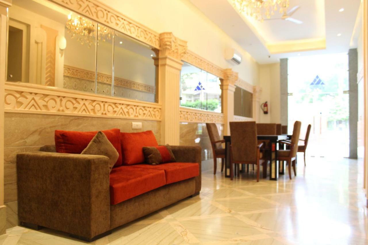 Royal Residence Iffco Chowk Gurgaon Bagian luar foto